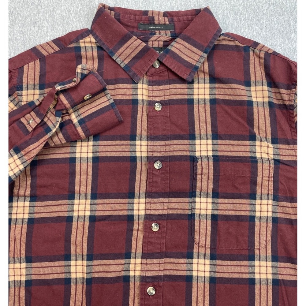 Banana Republic Shirt Mens Medium Plaid 100% Cotton Button-Up Flannel Untucked